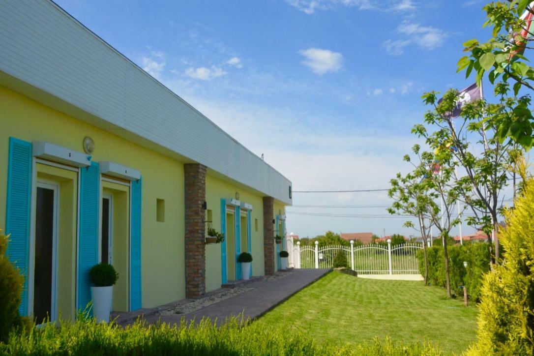 فندق Casa Ana فاما فيكي المظهر الخارجي الصورة
